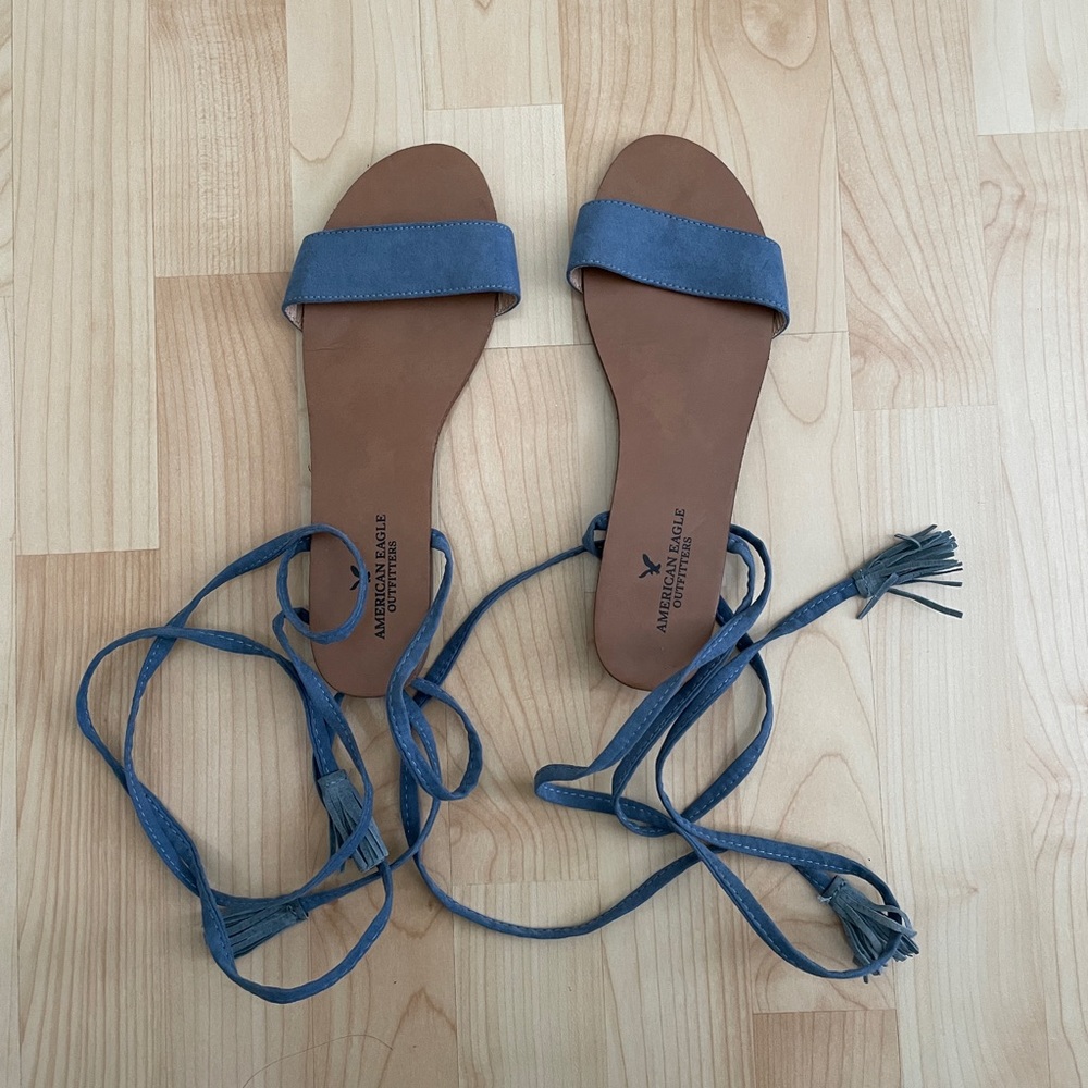 American Eagle Sandals